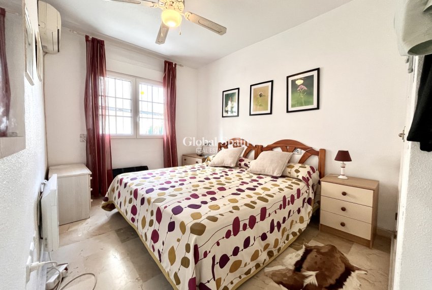 Venta - APARTAMENTO -
PLAYA FLAMENCA - Costa Blanca