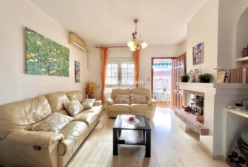 Venta - APARTAMENTO -
PLAYA FLAMENCA - Costa Blanca