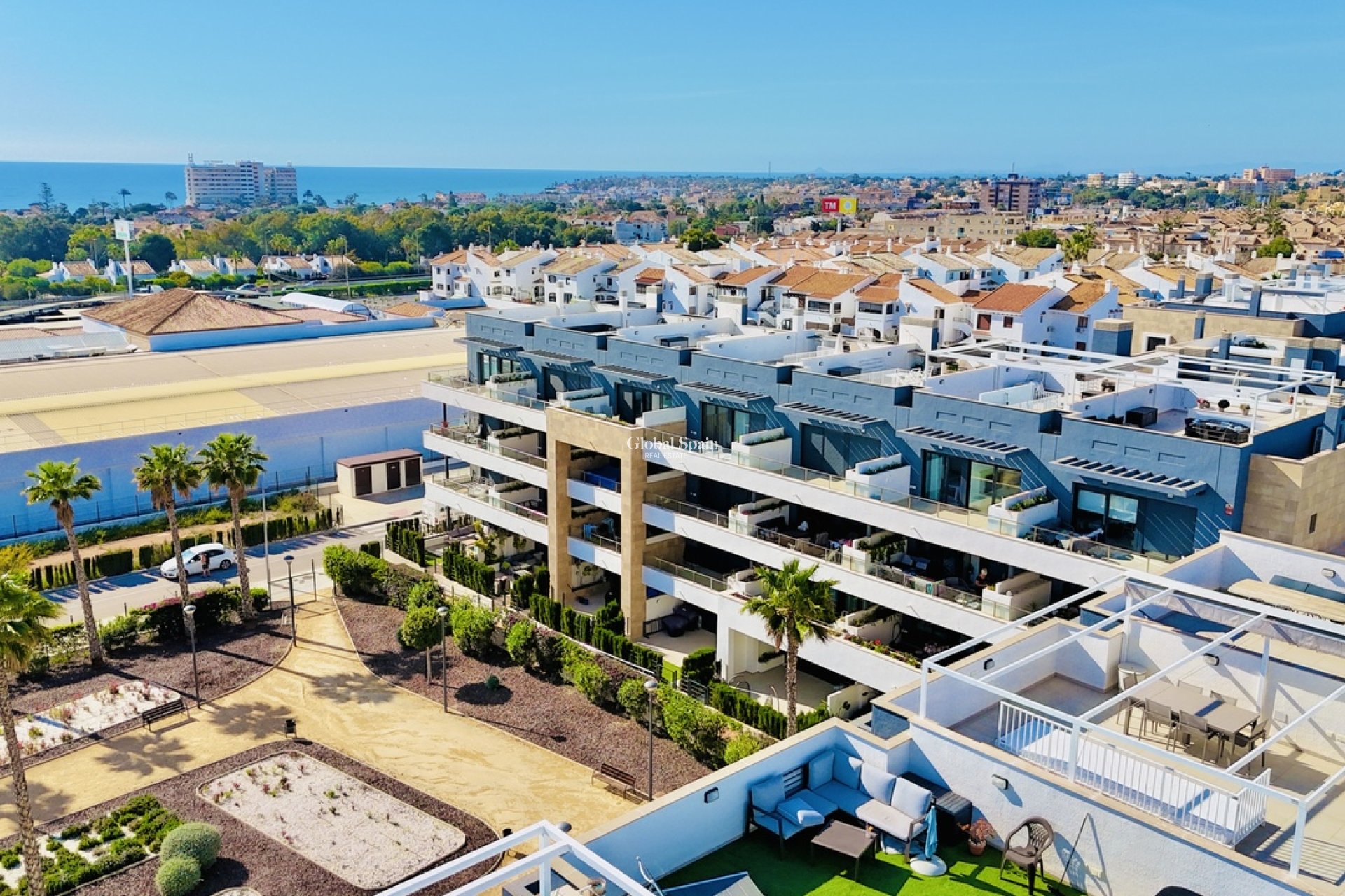 Venta - APARTAMENTO -
PLAYA FLAMENCA - Costa Blanca