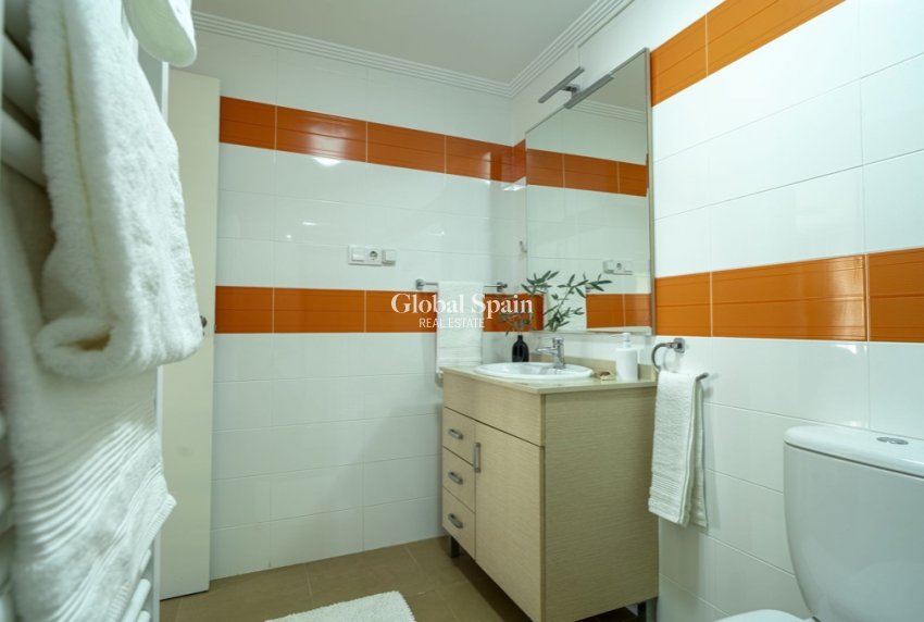 Venta - Apartamento -
PLAYA FLAMENCA - Zeniamar