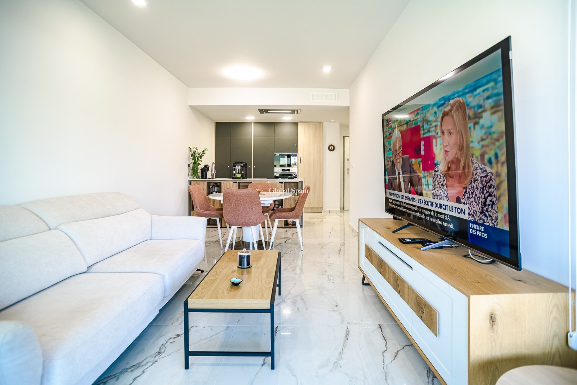 Venta - APARTAMENTO -
PLAYA FLAMENCA