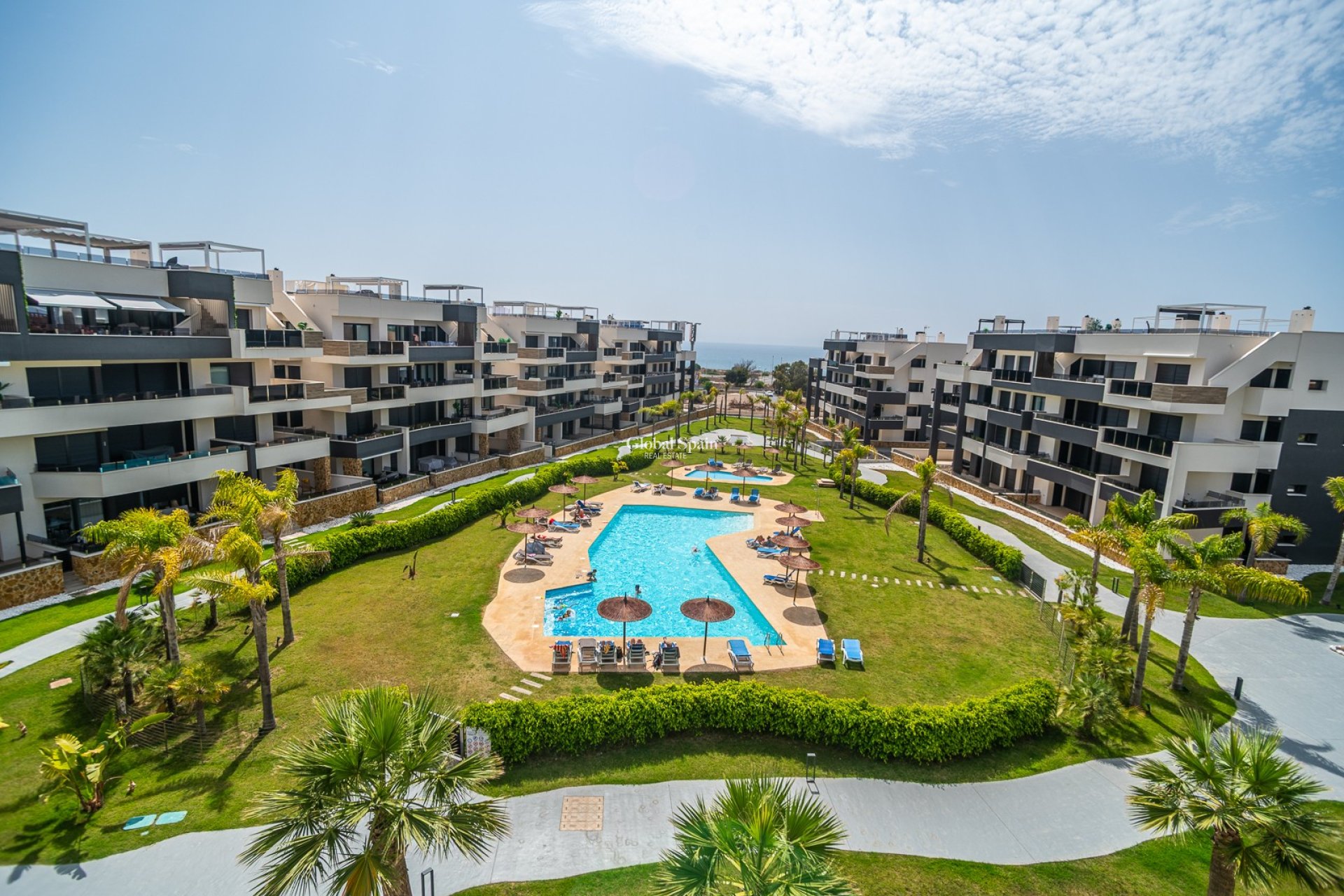 Venta - APARTAMENTO -
PLAYA FLAMENCA