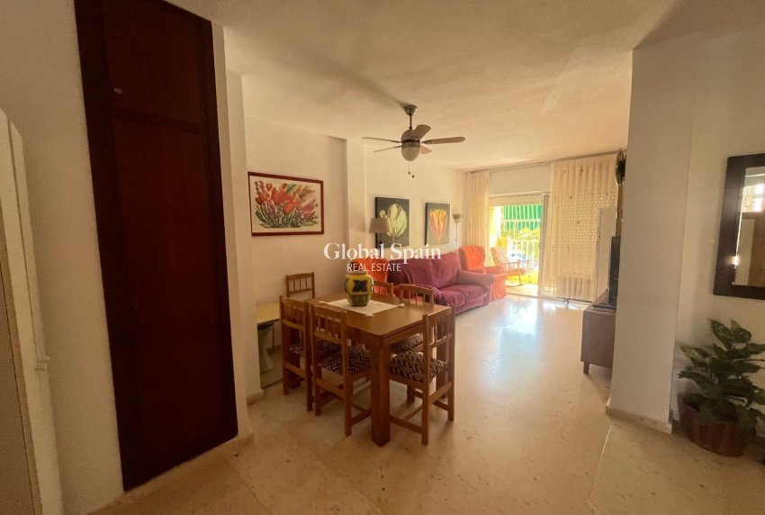 Venta - APARTAMENTO -
PUERTO DE MAZARRÓN - Centro