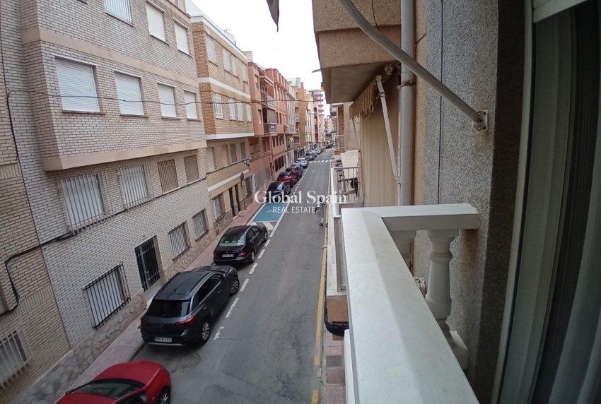 Venta - APARTAMENTO -
PUERTO DE MAZARRÓN - Paseo