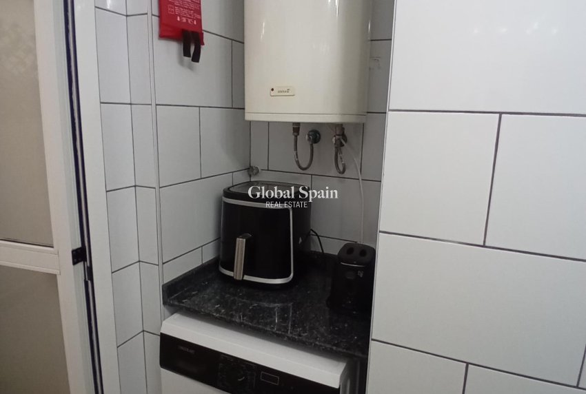 Venta - APARTAMENTO -
PUERTO DE MAZARRÓN - Paseo