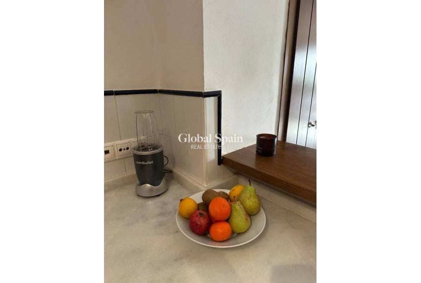 Venta - APARTAMENTO -
PUNTA PRIMA - Costa Blanca