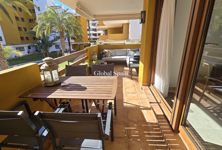 Venta - APARTAMENTO -
PUNTA PRIMA - Costa Blanca