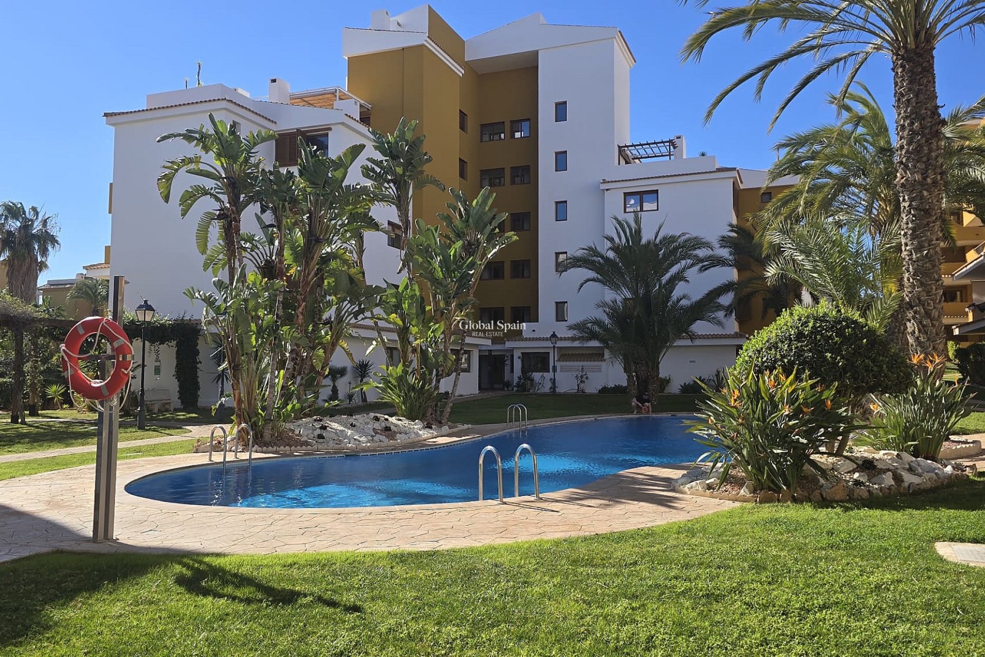 Venta - APARTAMENTO -
PUNTA PRIMA - Costa Blanca