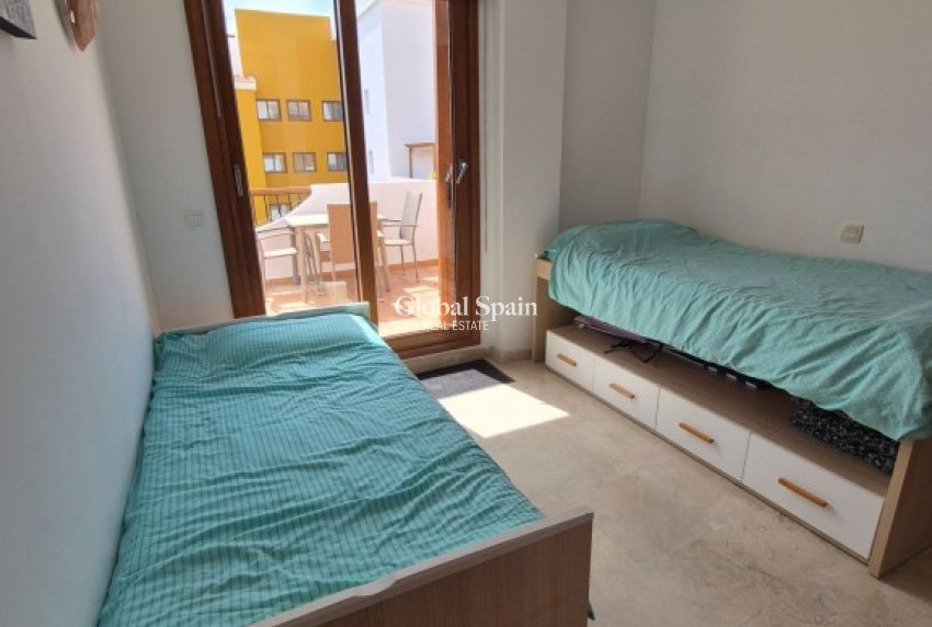 Venta - APARTAMENTO -
PUNTA PRIMA - Costa Blanca