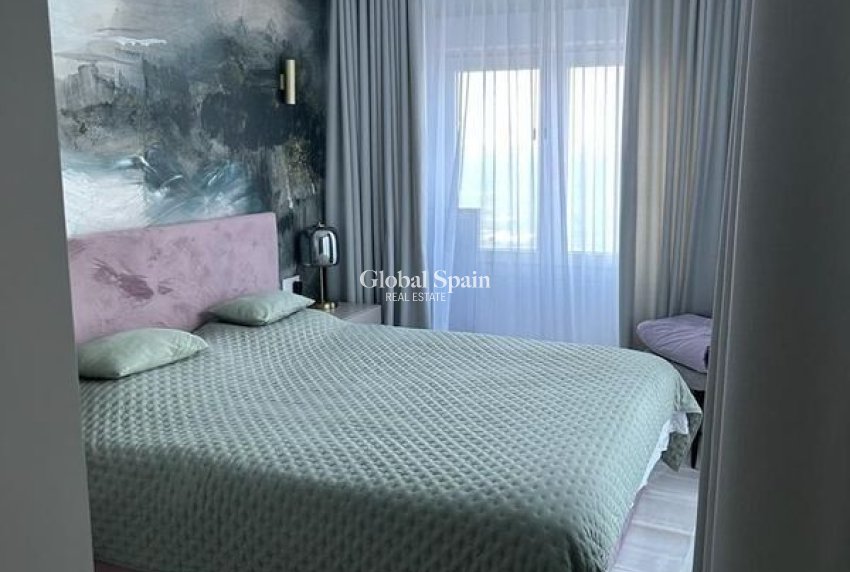 Venta - APARTAMENTO -
PUNTA PRIMA - Costa Blanca