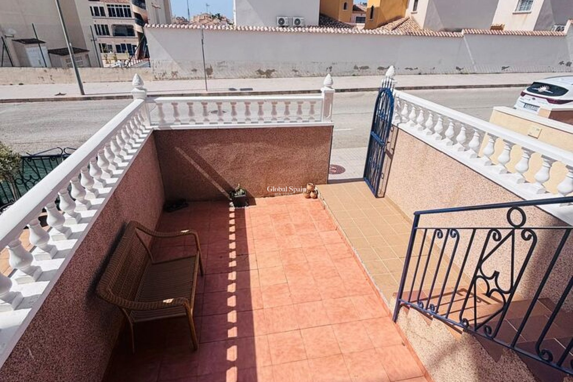 Venta - APARTAMENTO -
PUNTA PRIMA - Costa Blanca