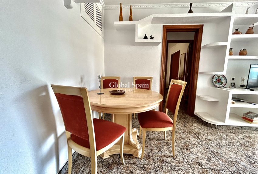Venta - APARTAMENTO -
PUNTA PRIMA - Costa Blanca