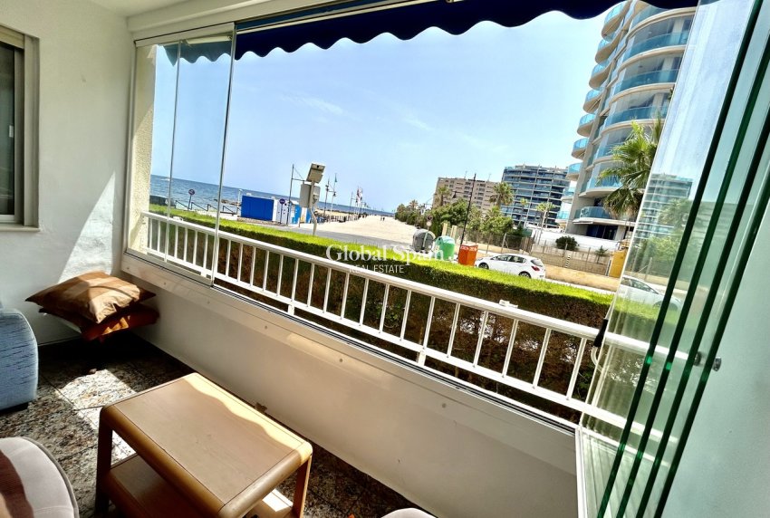 Venta - APARTAMENTO -
PUNTA PRIMA - Costa Blanca