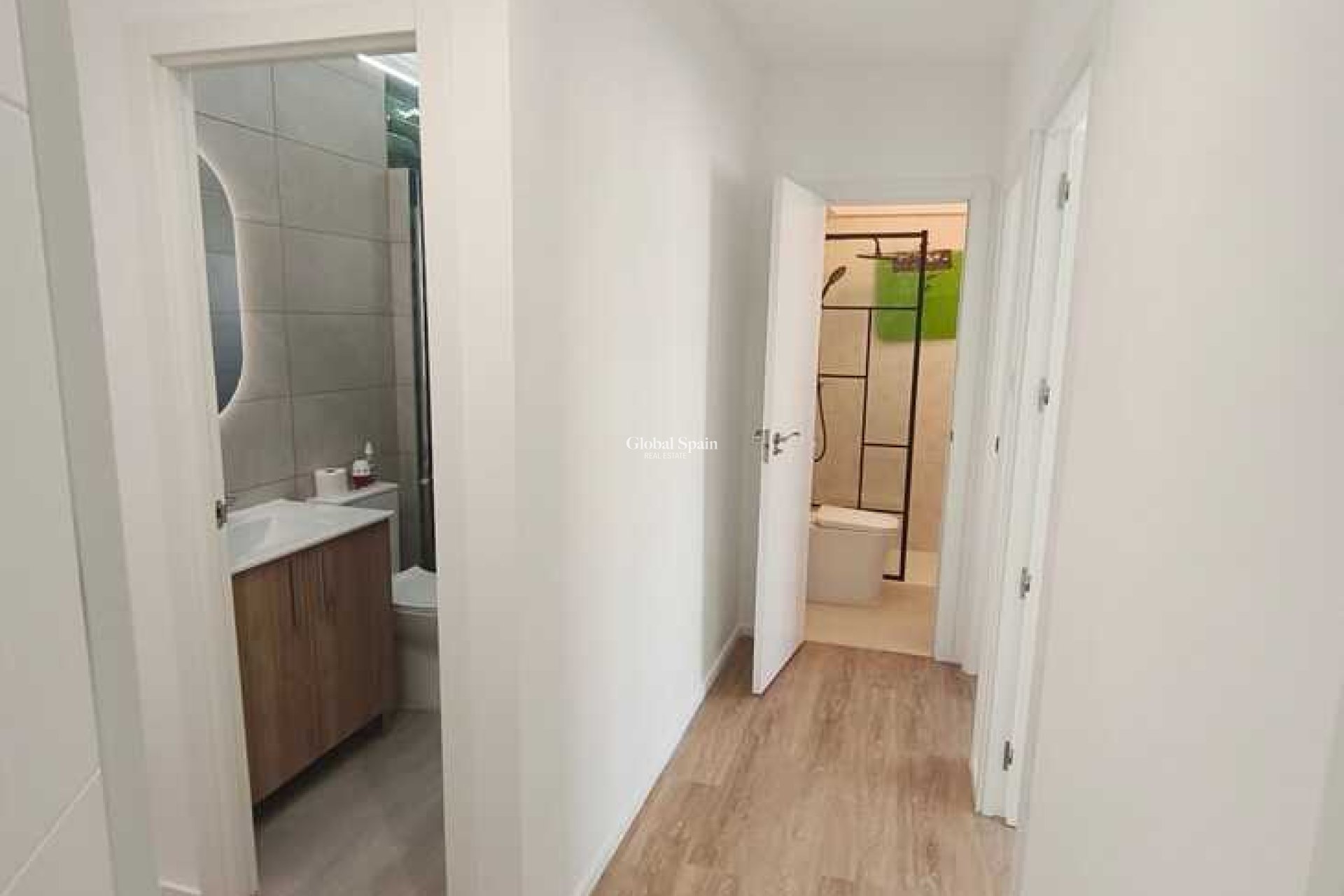 Venta - APARTAMENTO -
PUNTA PRIMA - Costa Blanca