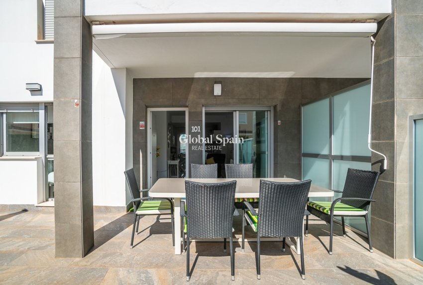 Venta - Apartamento -
PUNTA PRIMA