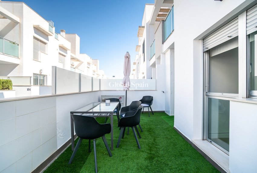 Venta - Apartamento -
PUNTA PRIMA