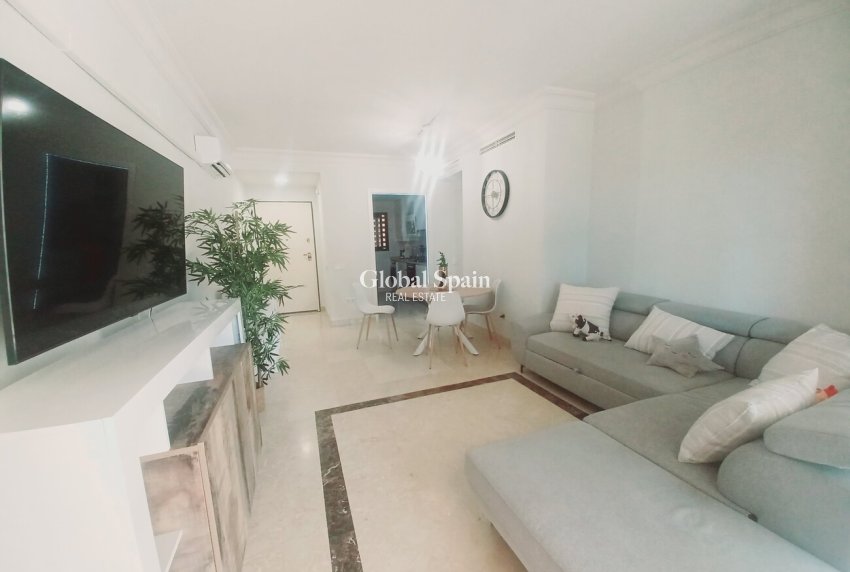 Venta - APARTAMENTO -
RODA - Inland