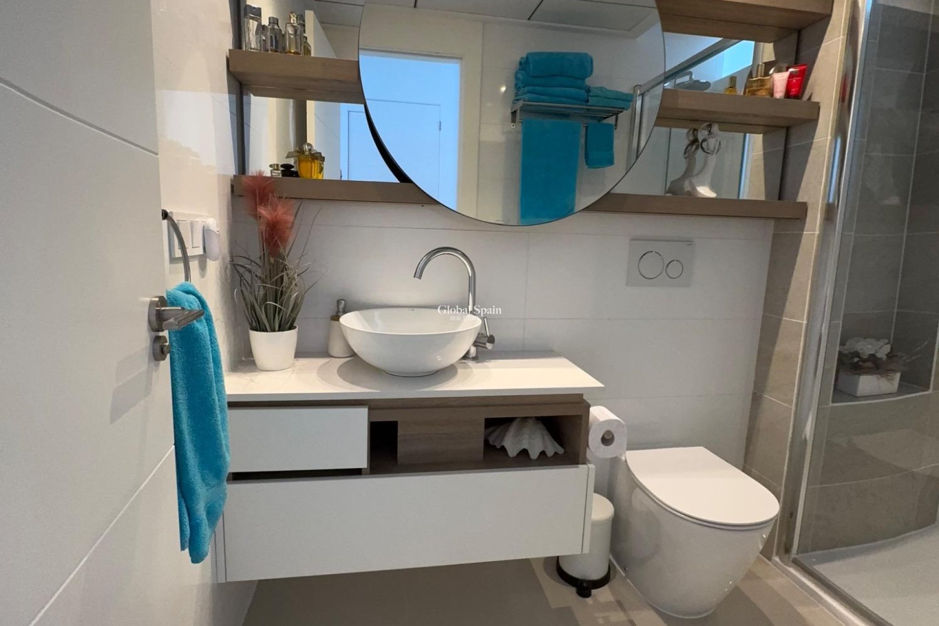 Venta - APARTAMENTO -
ROJALES - Cuidad Quesada