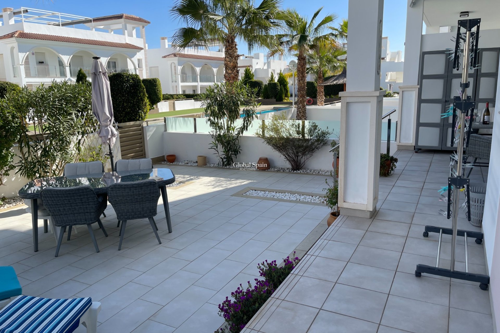 Venta - APARTAMENTO -
ROJALES - Inland