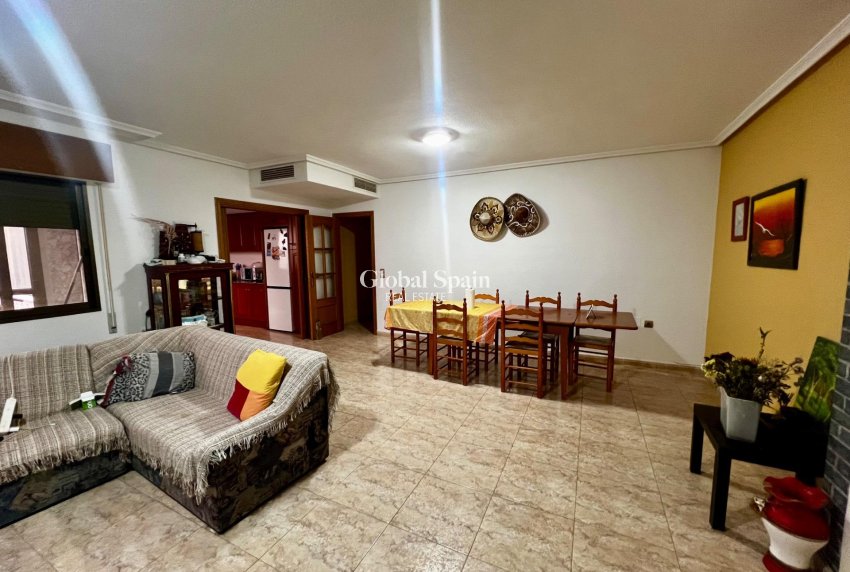 Venta - APARTAMENTO -
ROJALES - Rojales