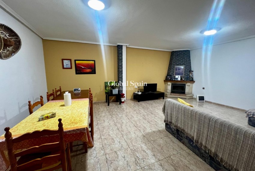 Venta - APARTAMENTO -
ROJALES - Rojales