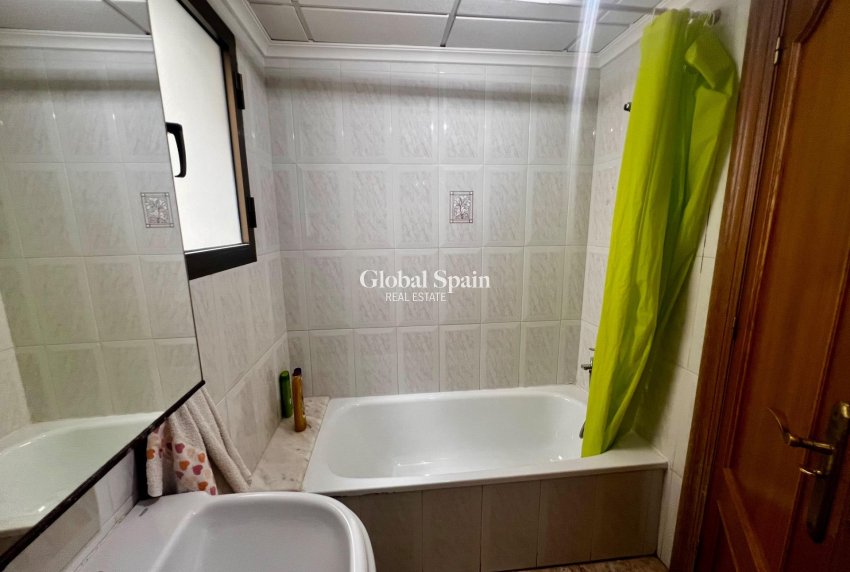 Venta - APARTAMENTO -
ROJALES - Rojales