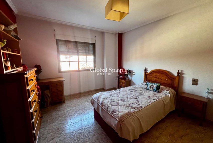 Venta - APARTAMENTO -
ROJALES - Rojales