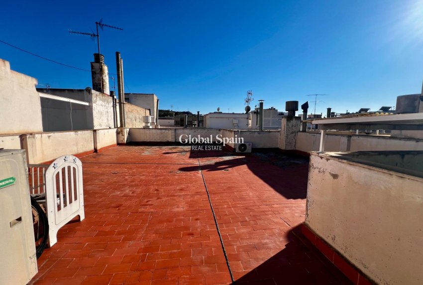 Venta - APARTAMENTO -
ROJALES - Rojales