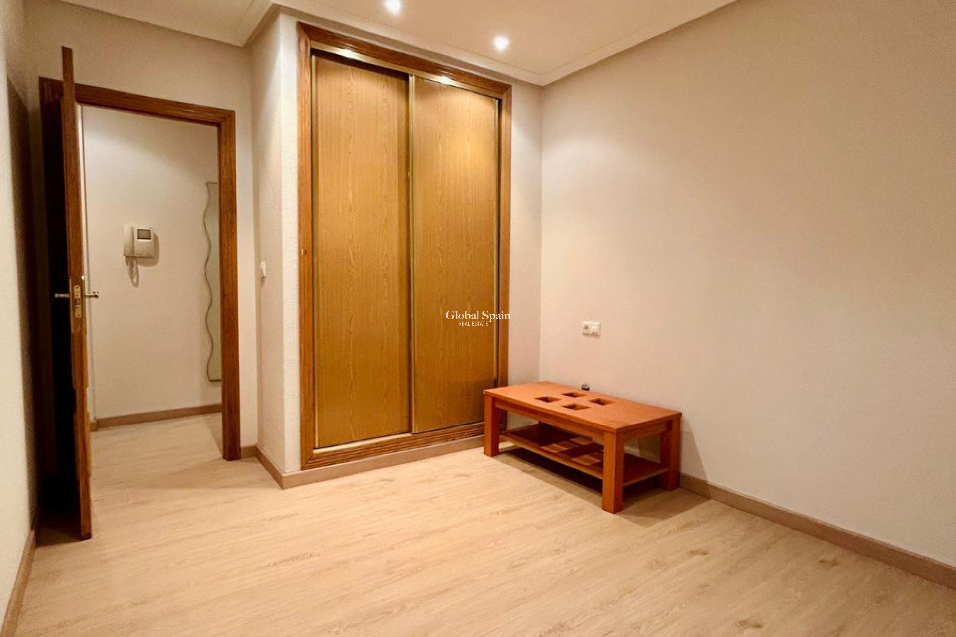 Venta - APARTAMENTO -
San Isidro - Inland