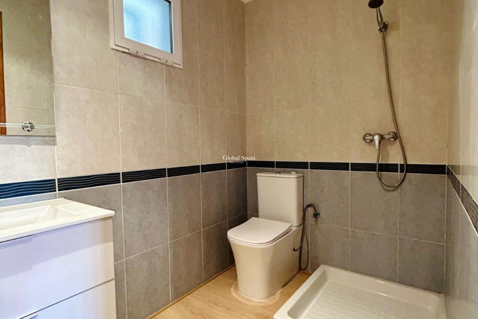 Venta - APARTAMENTO -
SAN ISIDRO - Inland