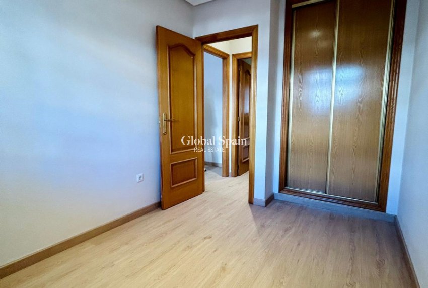 Venta - APARTAMENTO -
SAN ISIDRO - Inland