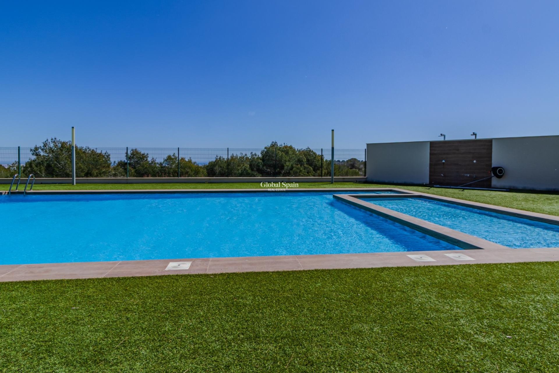 Venta - APARTAMENTO -
SAN MIGUEL DE SALINAS - Bellavista