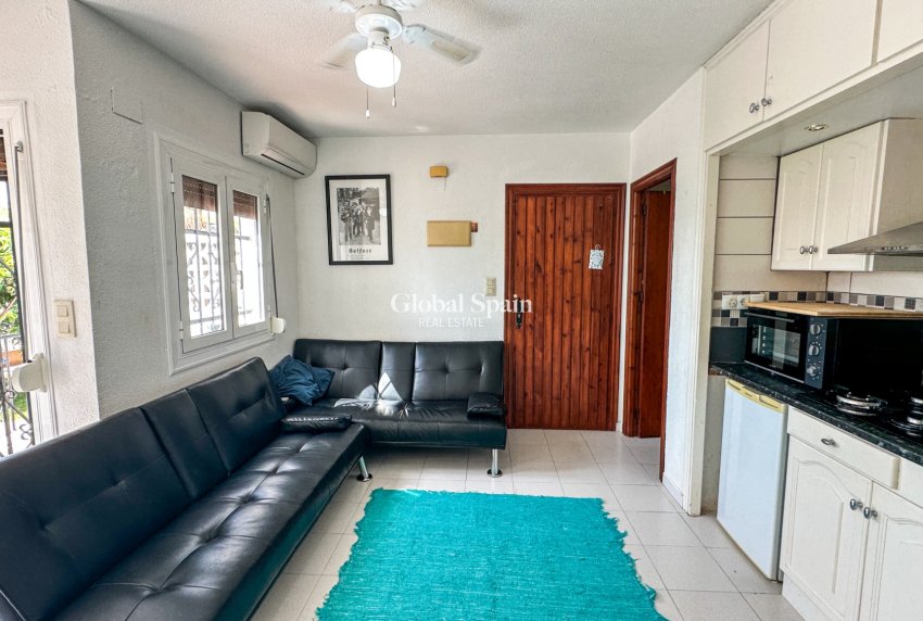 Venta - APARTAMENTO -
SAN MIGUEL DE SALINAS - Bellavista