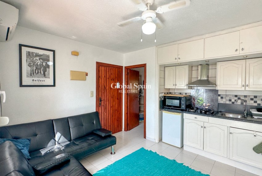 Venta - APARTAMENTO -
SAN MIGUEL DE SALINAS - Bellavista