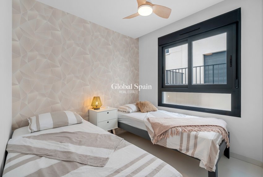 Venta - APARTAMENTO -
SAN MIGUEL DE SALINAS - Inland