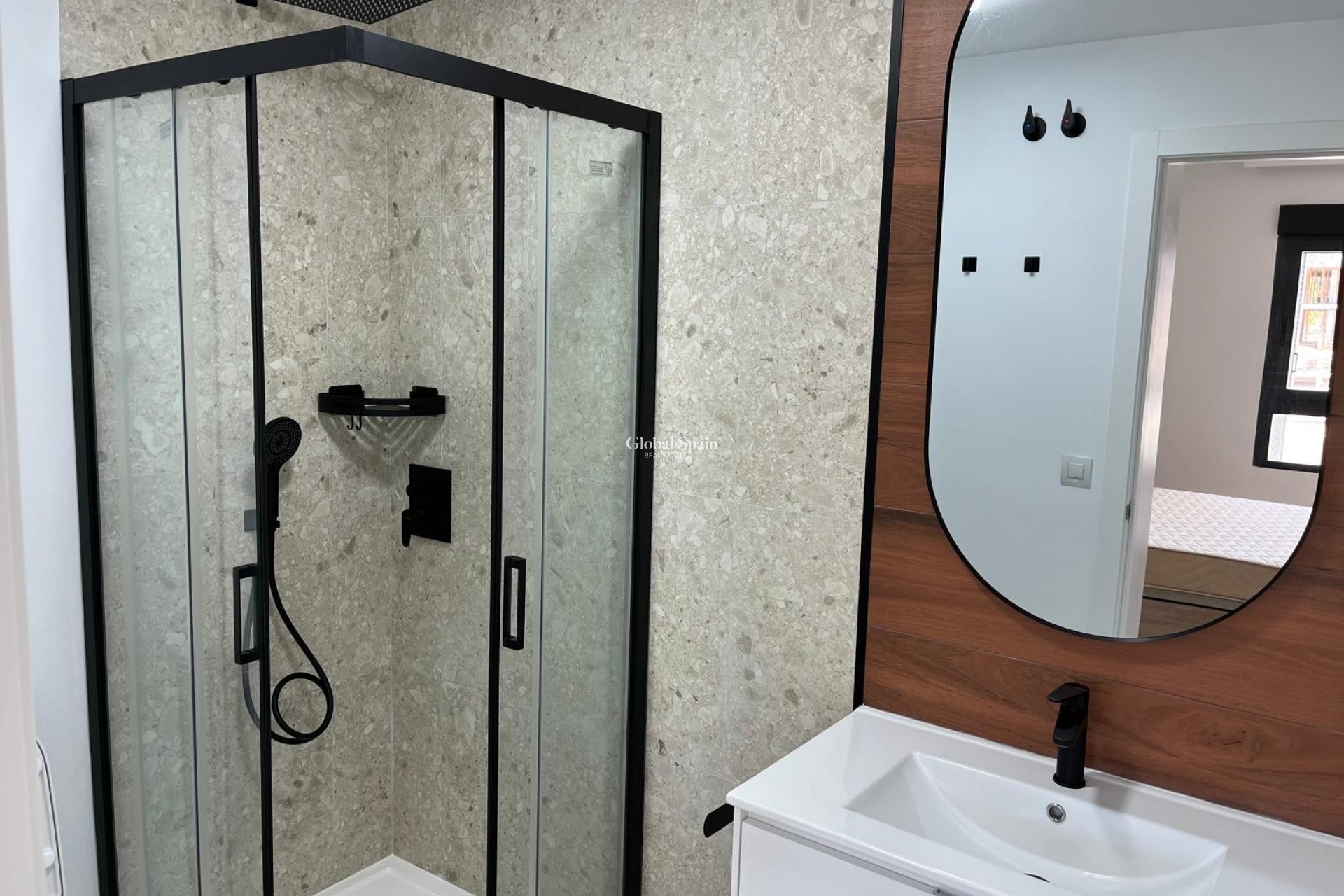 Venta - APARTAMENTO -
SAN MIGUEL DE SALINAS - Inland