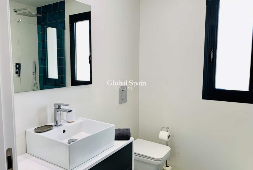 Venta - APARTAMENTO -
SAN MIGUEL DE SALINAS - Inland