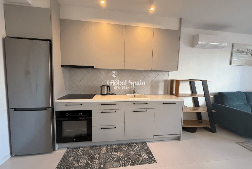 Venta - APARTAMENTO -
SAN MIGUEL DE SALINAS - Inland