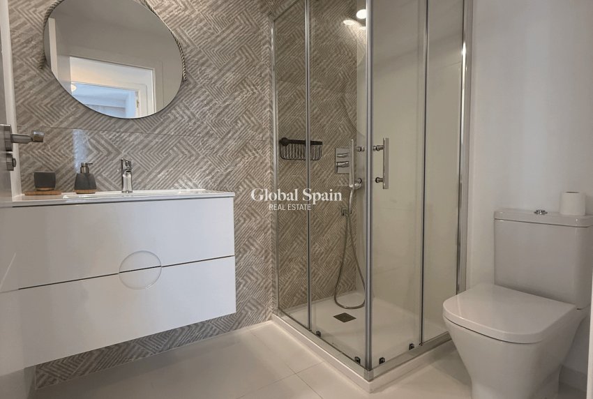 Venta - APARTAMENTO -
SAN MIGUEL DE SALINAS - Inland