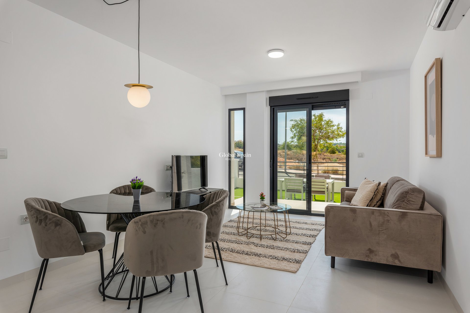 Venta - APARTAMENTO -
SAN MIGUEL DE SALINAS - Inland