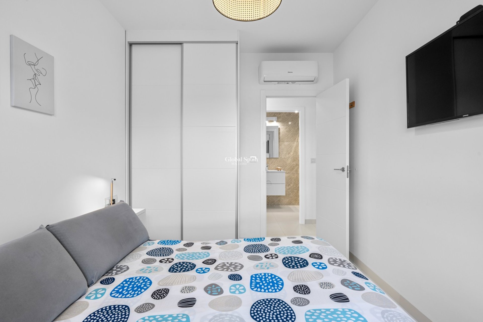 Venta - APARTAMENTO -
SAN MIGUEL DE SALINAS - Inland