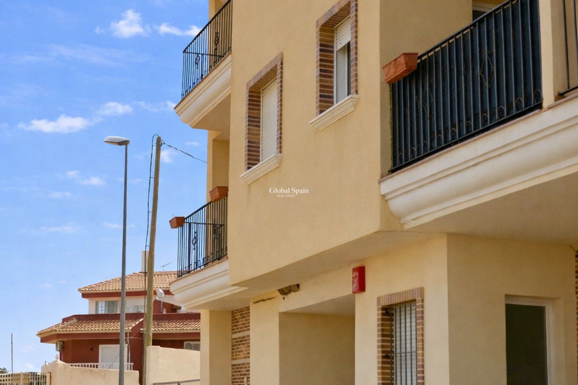 Venta - APARTAMENTO -
SAN MIGUEL DE SALINAS - Inland