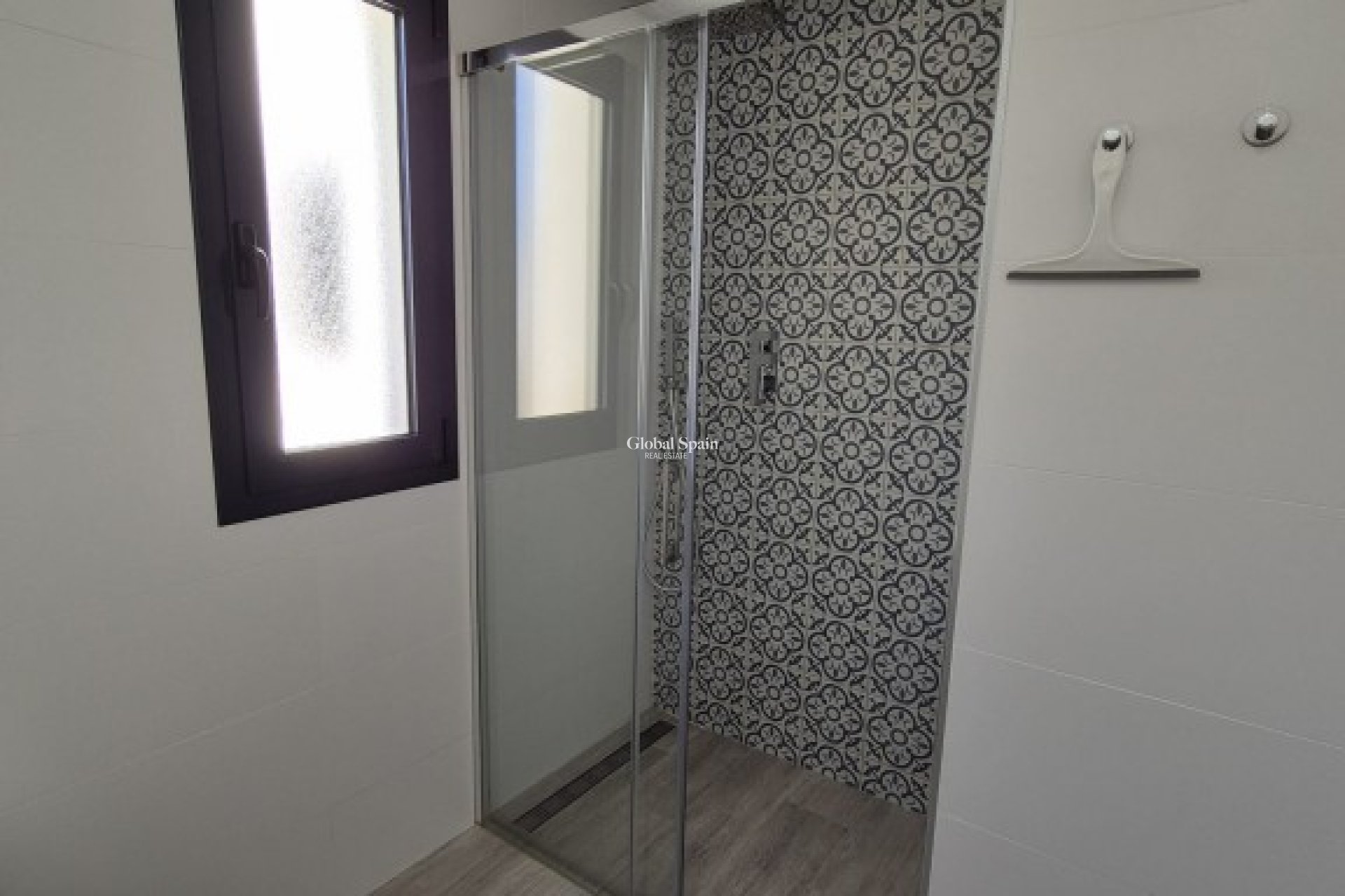Venta - APARTAMENTO -
SAN MIGUEL DE SALINAS - Inland