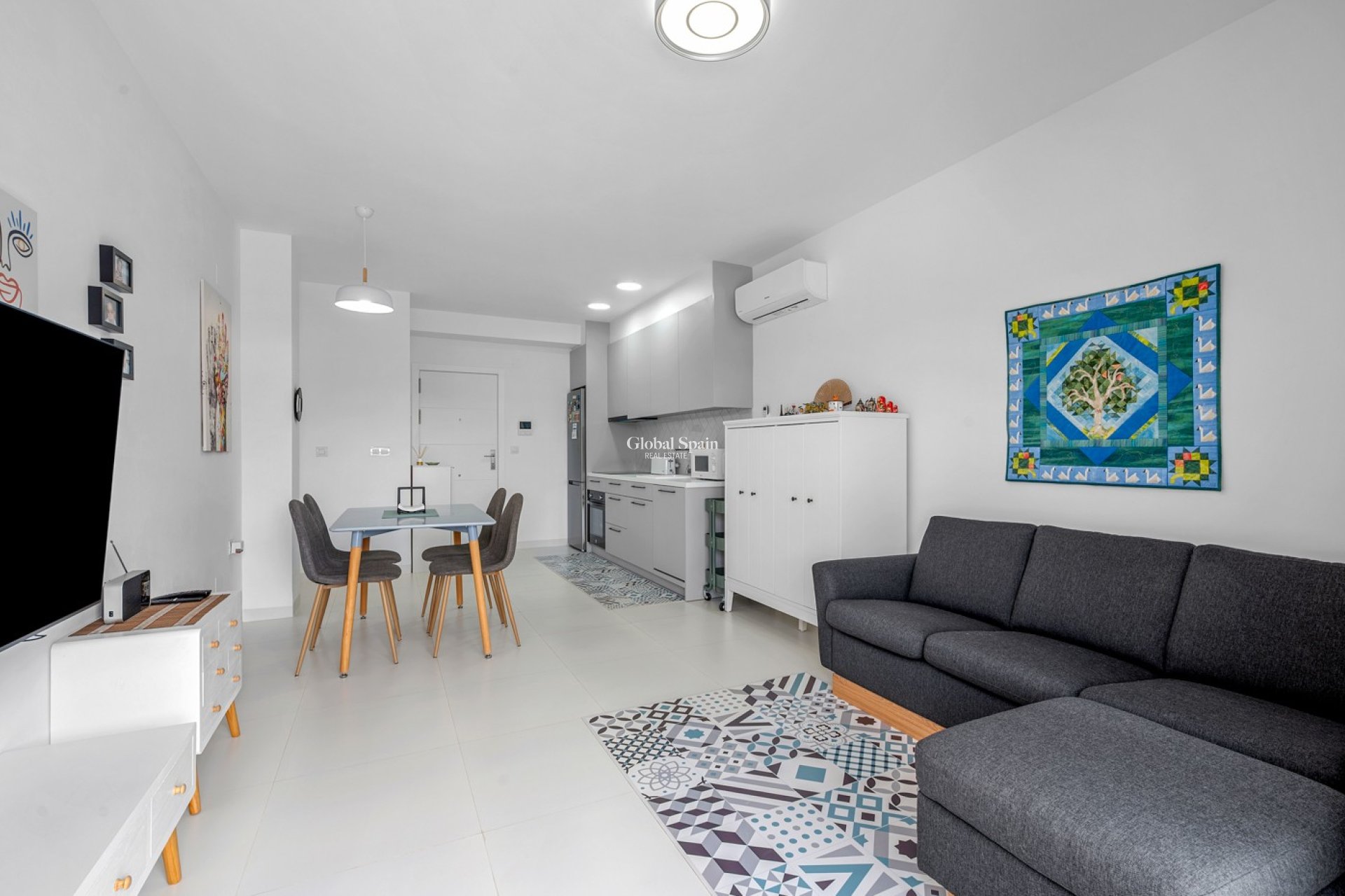 Venta - APARTAMENTO -
SAN MIGUEL DE SALINAS - Inland