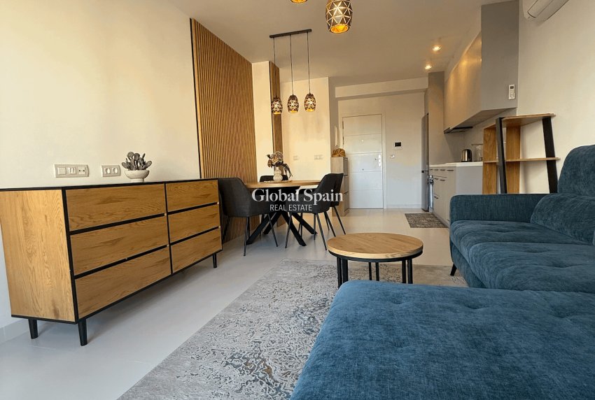 Venta - APARTAMENTO -
SAN MIGUEL DE SALINAS - Inland