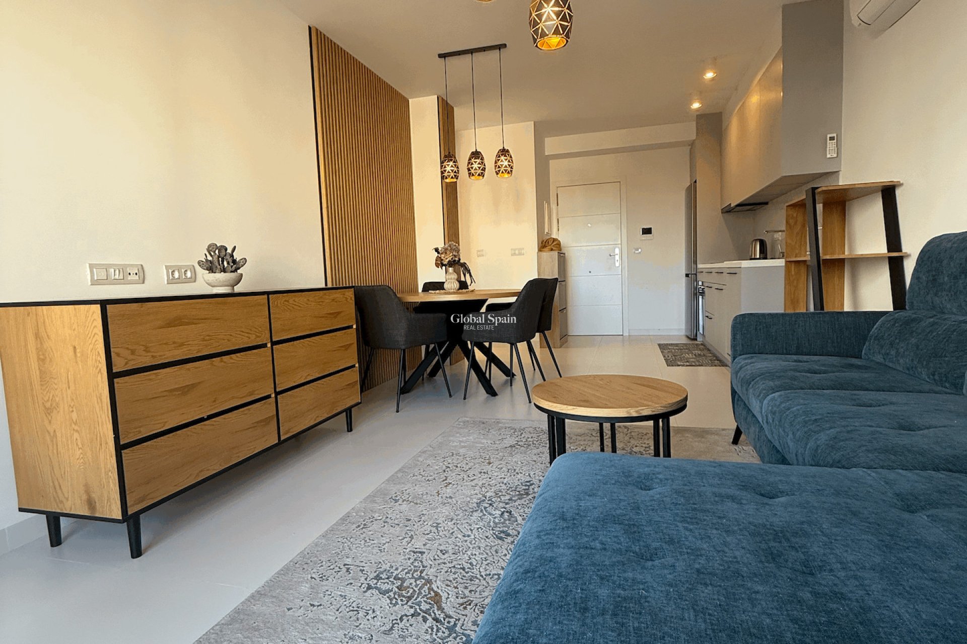 Venta - APARTAMENTO -
SAN MIGUEL DE SALINAS - Inland