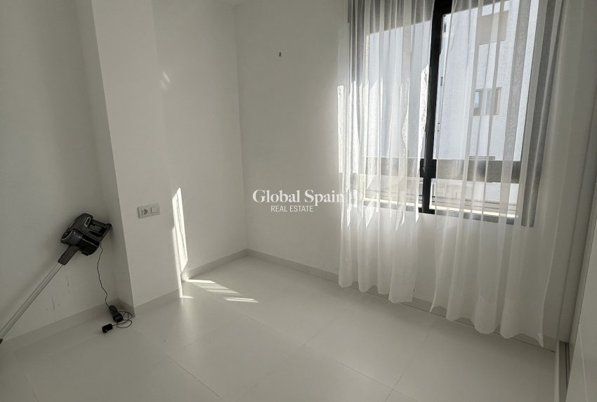 Venta - APARTAMENTO -
SAN MIGUEL DE SALINAS - Inland