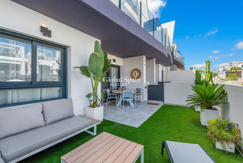 Venta - APARTAMENTO -
SAN MIGUEL DE SALINAS - Inland