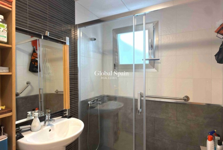 Venta - APARTAMENTO -
SAN MIGUEL DE SALINAS - Inland