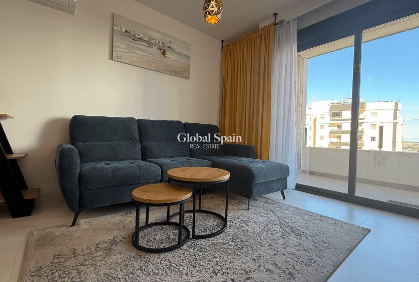 Venta - APARTAMENTO -
SAN MIGUEL DE SALINAS - Inland